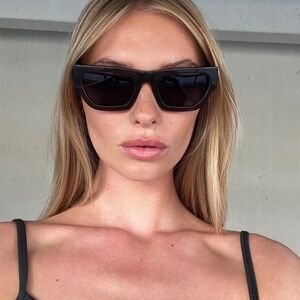 VEHLA FINN Sunglasses Brand New - COCO / SMOKE